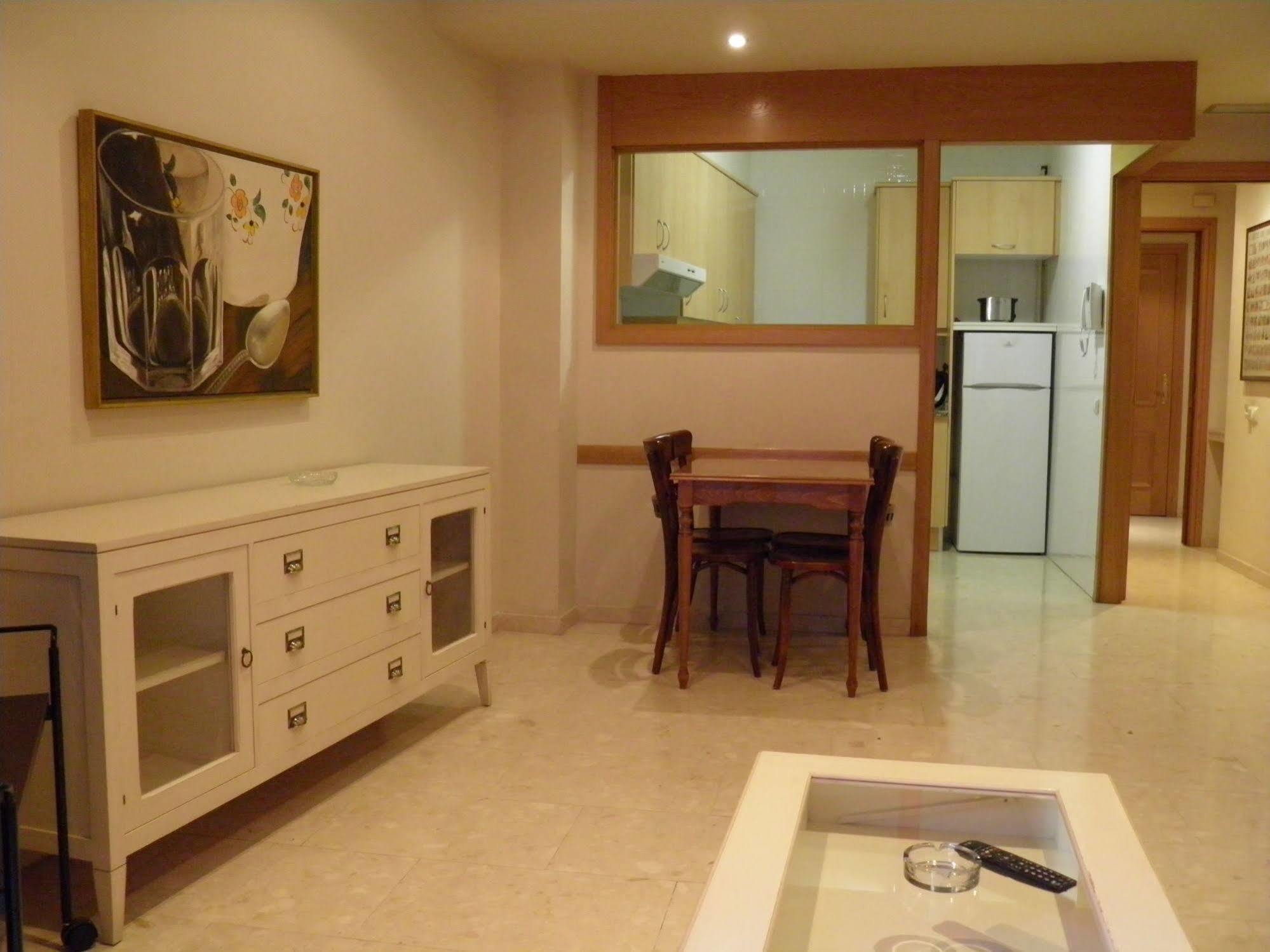 Apartaments St. Jordi Comtal Barcelona Kültér fotó
