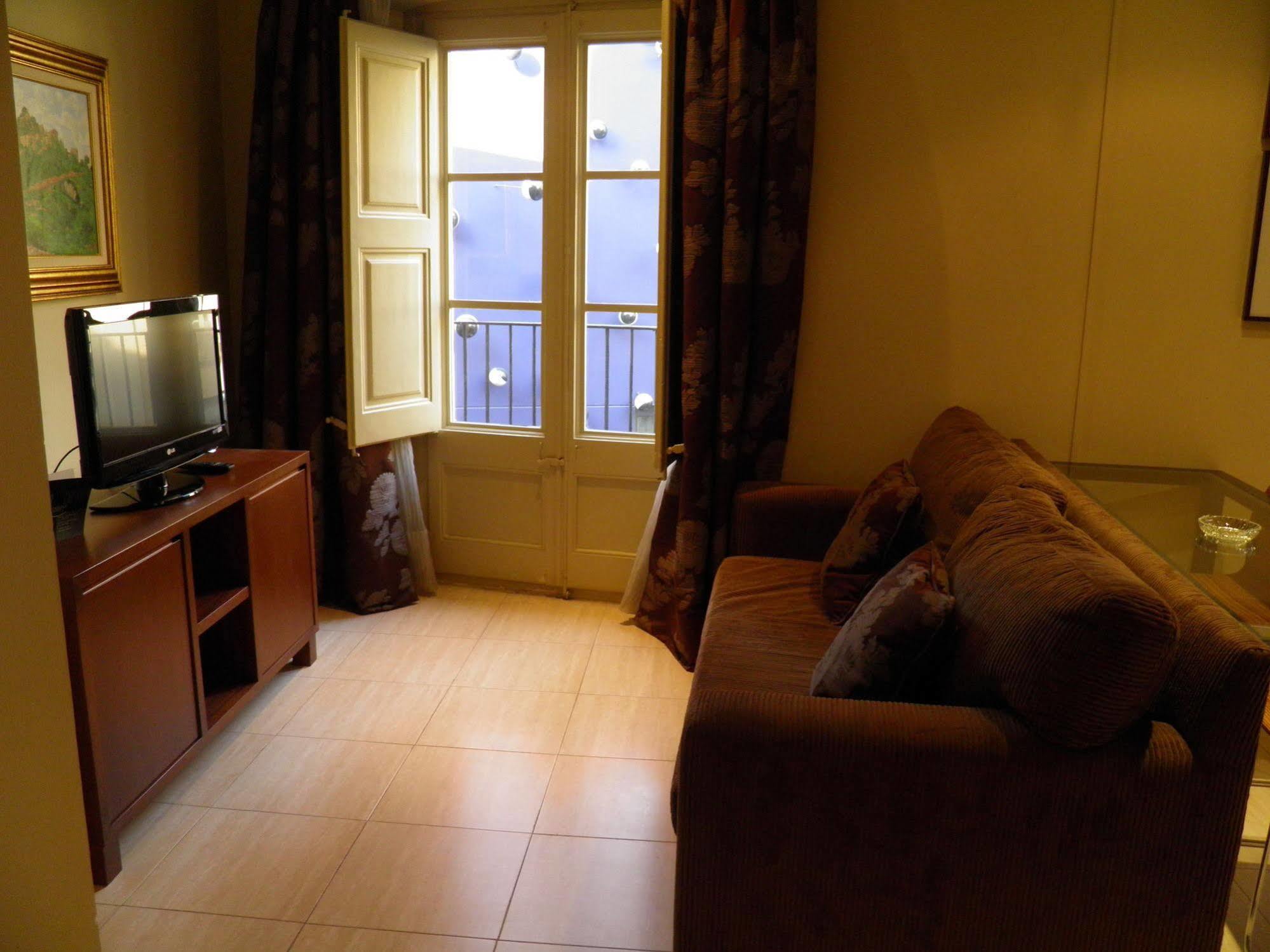 Apartaments St. Jordi Comtal Barcelona Kültér fotó